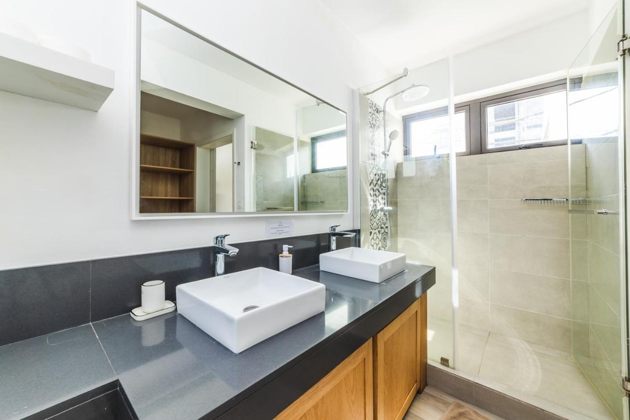 Blue Residences- Ground Floor Two Bedroom Apartment Grand-Baie Dış mekan fotoğraf
